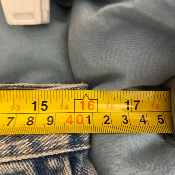 Vintage Wranglers cropped light wash - Picture 5 of 5